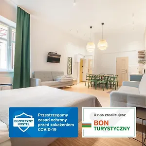  Апартаменты Dizzy Daisy Downtown Польша